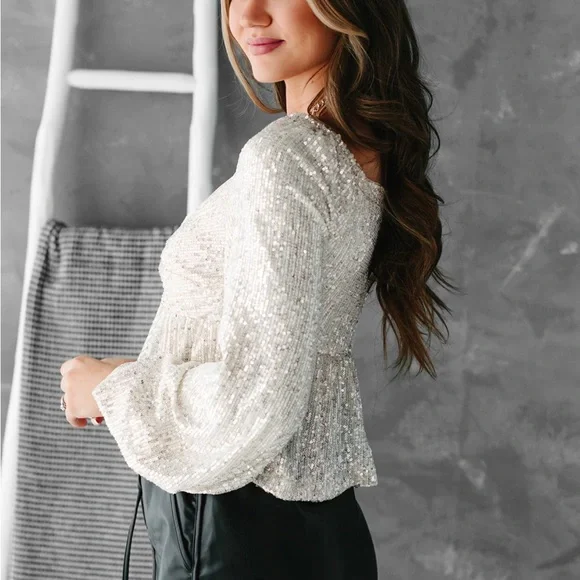 GLIMMER SPARKLE & SHINE SEQUIN BALLOON SLEEVE TWIST FRONT TOP Black S Christmas - Picture 5 of 13